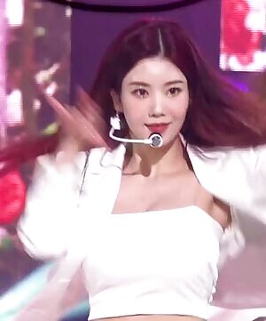 IZ*ONE - Eunbi