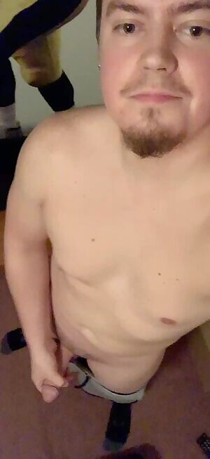 PM me and help me get off. Don’t be shy.