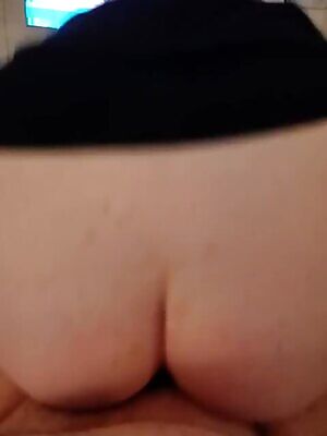 love it when she rides