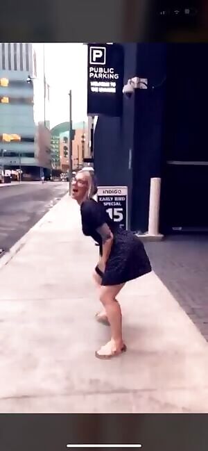 I just love her ass 🍑👀😜