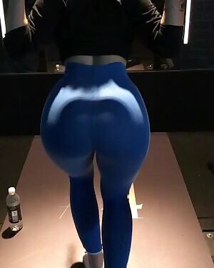 Sometimes you have to fap in gym toilet