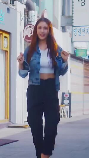 Bouncy Somi