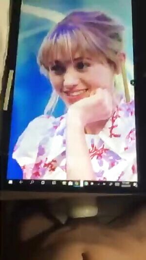 my bud jerkin his big hard cock 2 Natalia Dyer - huge cum tribute - If u want 2 b fed celebs and porn and show off jerkin over them on a second screen - public or private sessions - add hertsgirls on k1k