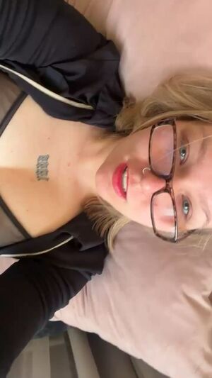 Not Nude Babe Blonde Cute Homemade