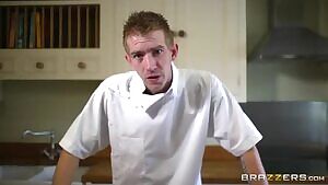 How to Stuff a Bird - with Danny D, Aida Sweet