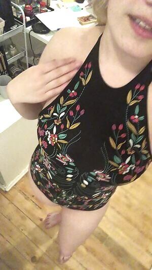 My new dress I got today, it really hides my size ;)