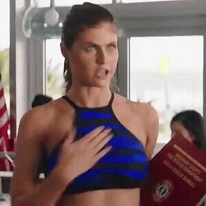 Alexandra Daddario is fucking perfect