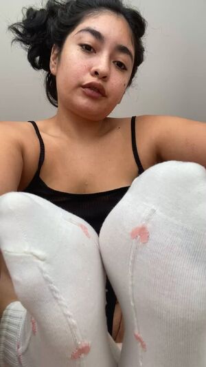 Thick Thighs Ankle Socks Brunette Curvy