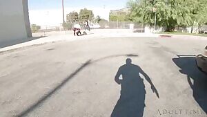 Honey Gold and Gina Valentina