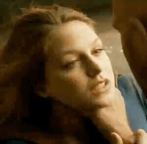 Supergirl loves to incorporate some rough play during sex.