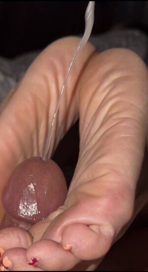Mom Feet Amateur Asian Cock Cumshot