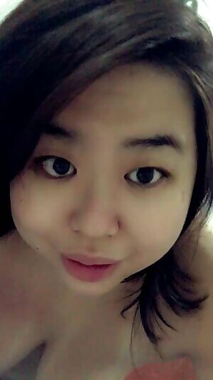 Lockdown but so fucking ready to ravage the first dick that rings the doorbell