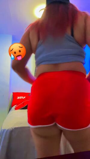 Clothed Twerking Amateur Ass Latina TikTok