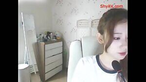 Korean Bj 5651 - Really cute korean webcam girl boobs tease