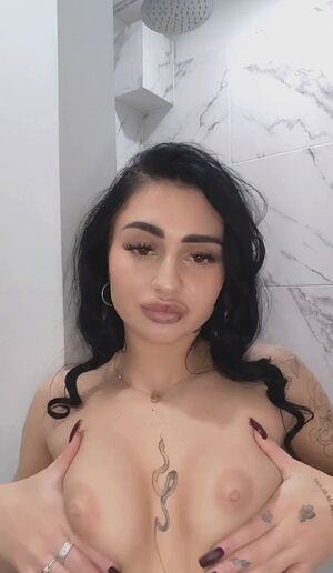 Dark Areolas Amateur Brunette Cum Hentai