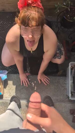 Thick Redheads Glasses Kinky Pee Peeing