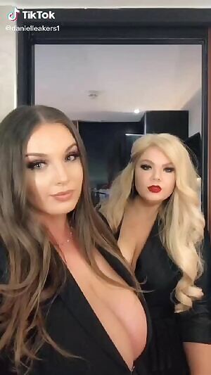 Big boobs always in front