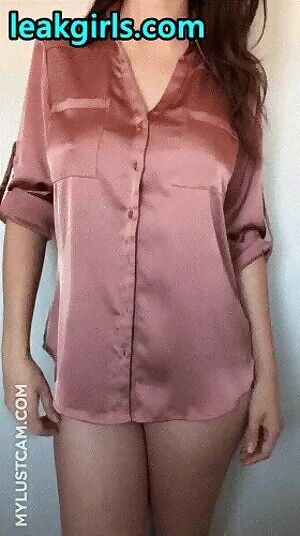 big tits beauty teases