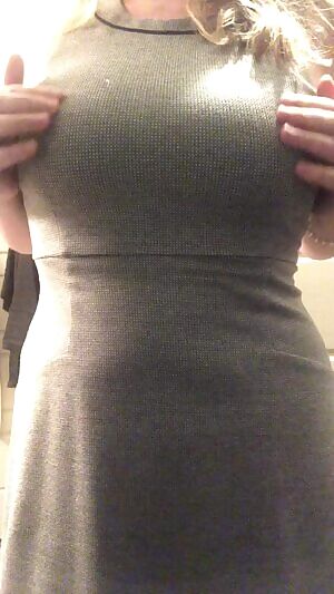 I never wear dresses to work because I’m afraid I wouldn’t be able stop myself rom doing this