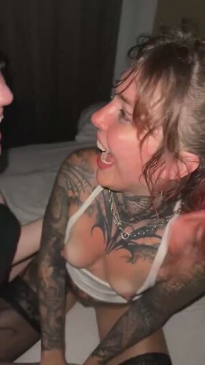 Amateur Face Slapping
