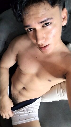 Gay Teens (18+) Bear Cub Cut Cock