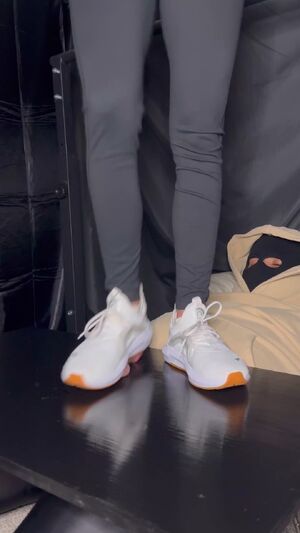 F/M Ballbusting CBT Foot Fetish