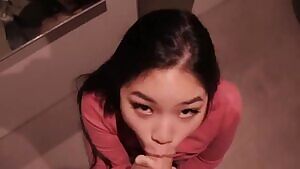 Hot Tinder meet up ends in a public bathroom for a fuck - Lovingrosiex GIF