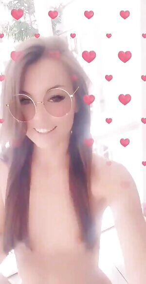 Cindy Shine & Katy Rose shot a VR porn video @VRHush