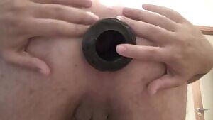 Since so many of you liked my plug, here's a GIF!