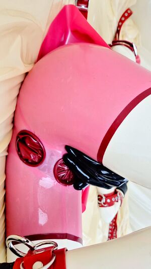 Shiny Fetish Latex OnlyFans Sex Doll
