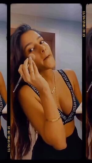 Meghna Kaur loves showing her cleavage