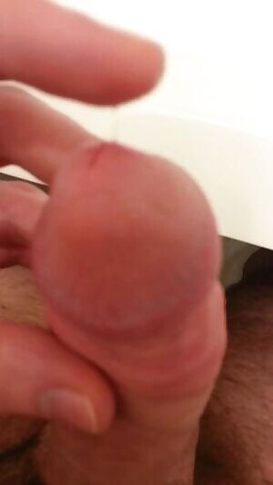 Stringy precum