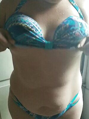 irst titty drop....hope you all like it!