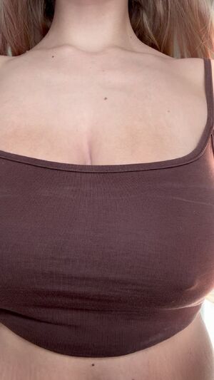 I want you to touch my perfect body
