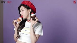TWICE - 