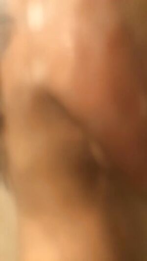 Sexy or funny you tell me 😂😉