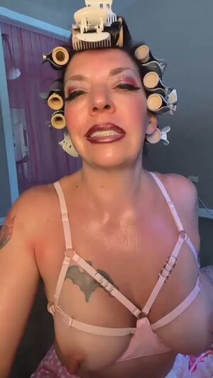 Big Nipples MILF Nipple Play
