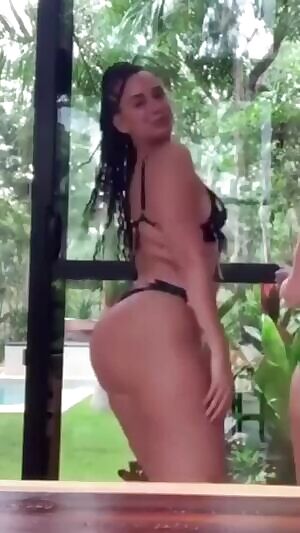 Look at that cheek ripple