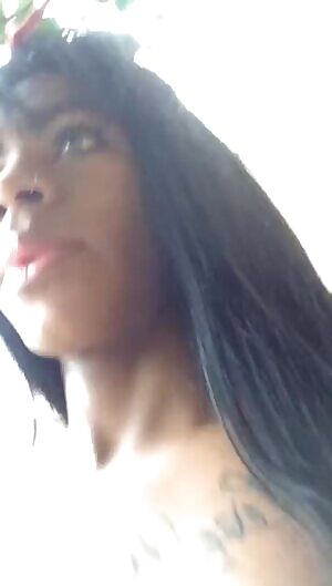 Apparently it's no big deal to jack off your BBC on the side of the road