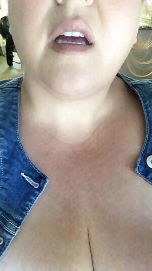 Bonus Monday Titties :)