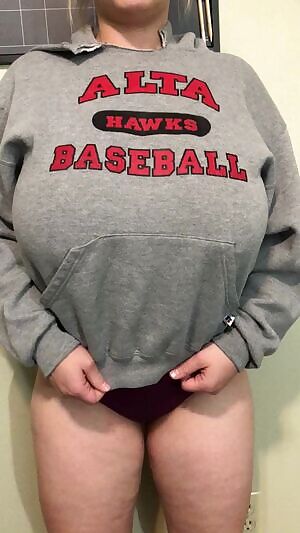 Humongous tits quake reveal