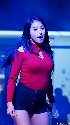 Sistar's Bora looking great