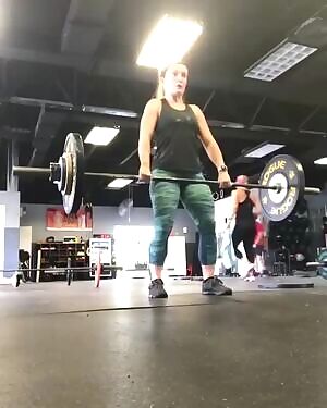 Squat Clean Slomo