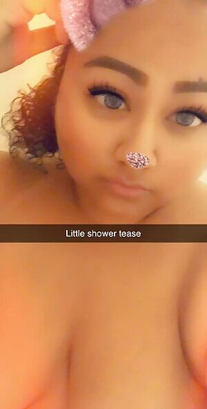Shower time! Come join me! 😘😘😘