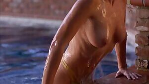 Jaime Pressly's body has always been 🔥