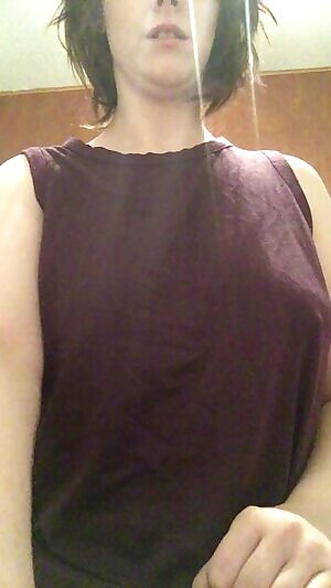 Hi everyone I’m new here give me some love! 💕