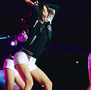 Weki Meki - Doyeon