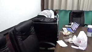 geo bending over
