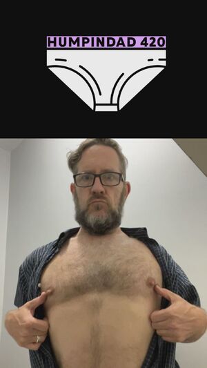 Bears Dad Hairy Chest Tits