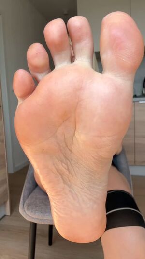 Long Sexy Legs Amateur Beautiful Blonde